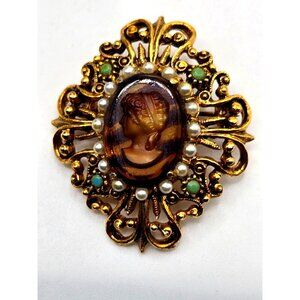 Vintage Florenza signed Gold Tone Filigree Pearl Cameo Brooch